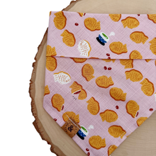 Load image into Gallery viewer, taiyaki bean dog bandana
