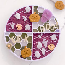 Load image into Gallery viewer, lavender lick mat
