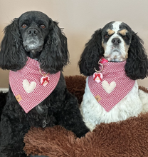 Load image into Gallery viewer, red houndstooth sherpa heart bandana
