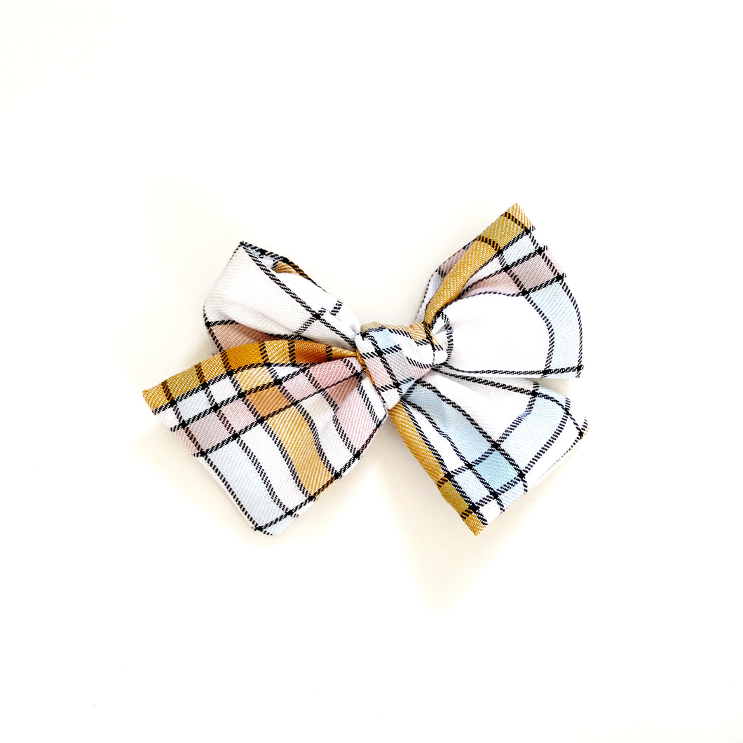 olivia hair bow